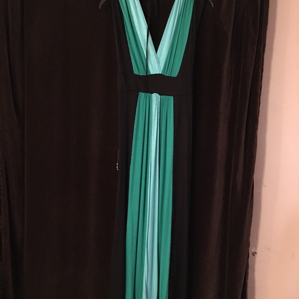 Beautiful Sleeveless  Maxi dress